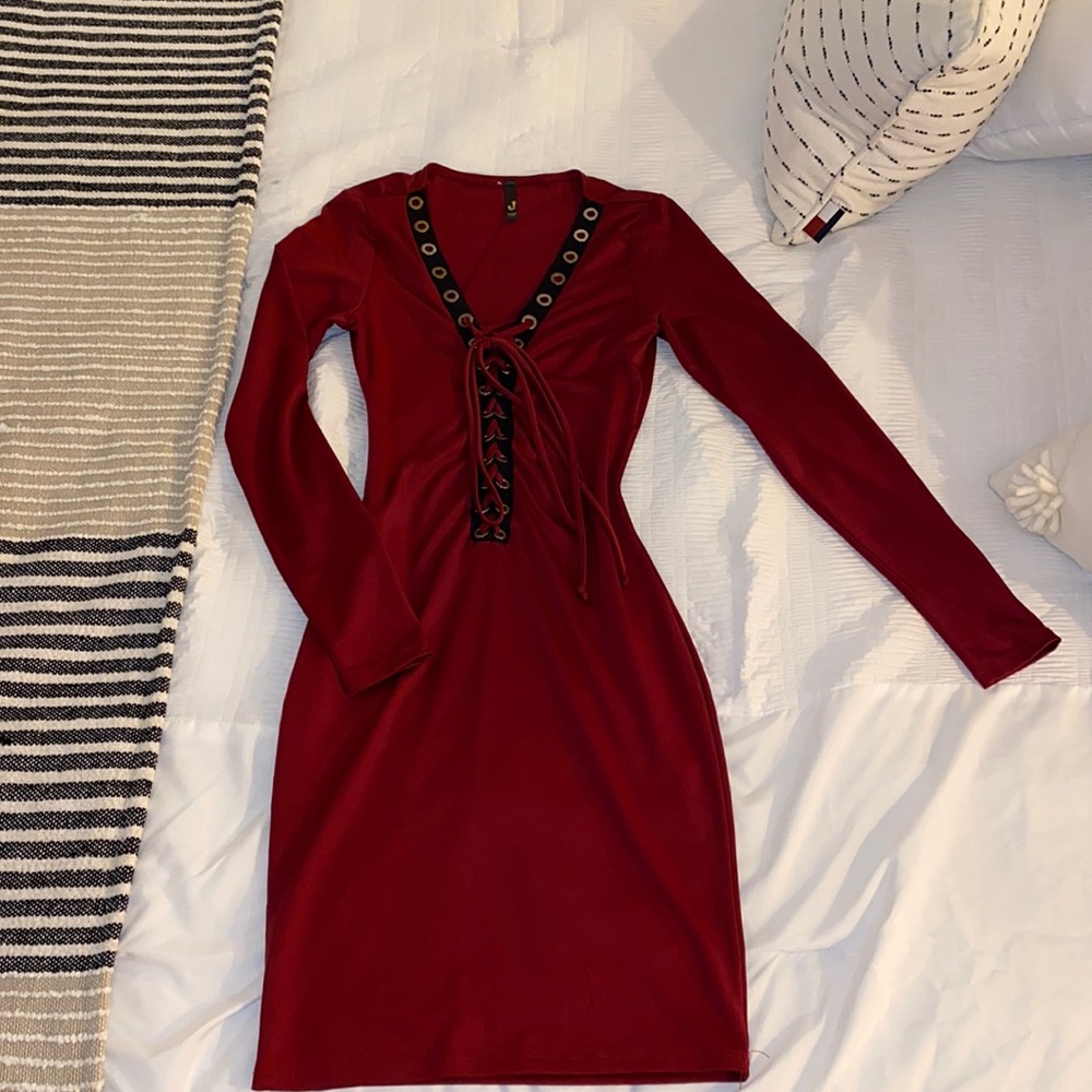 Midi red dress